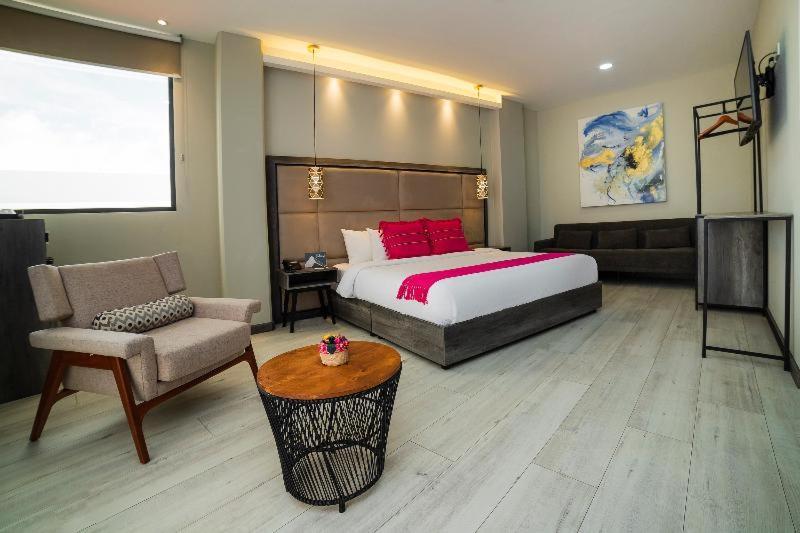 Arkana Puebla By Grupo Amber Bilik gambar